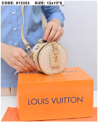 013353 — Round Mini Crossbody Bag — Cream