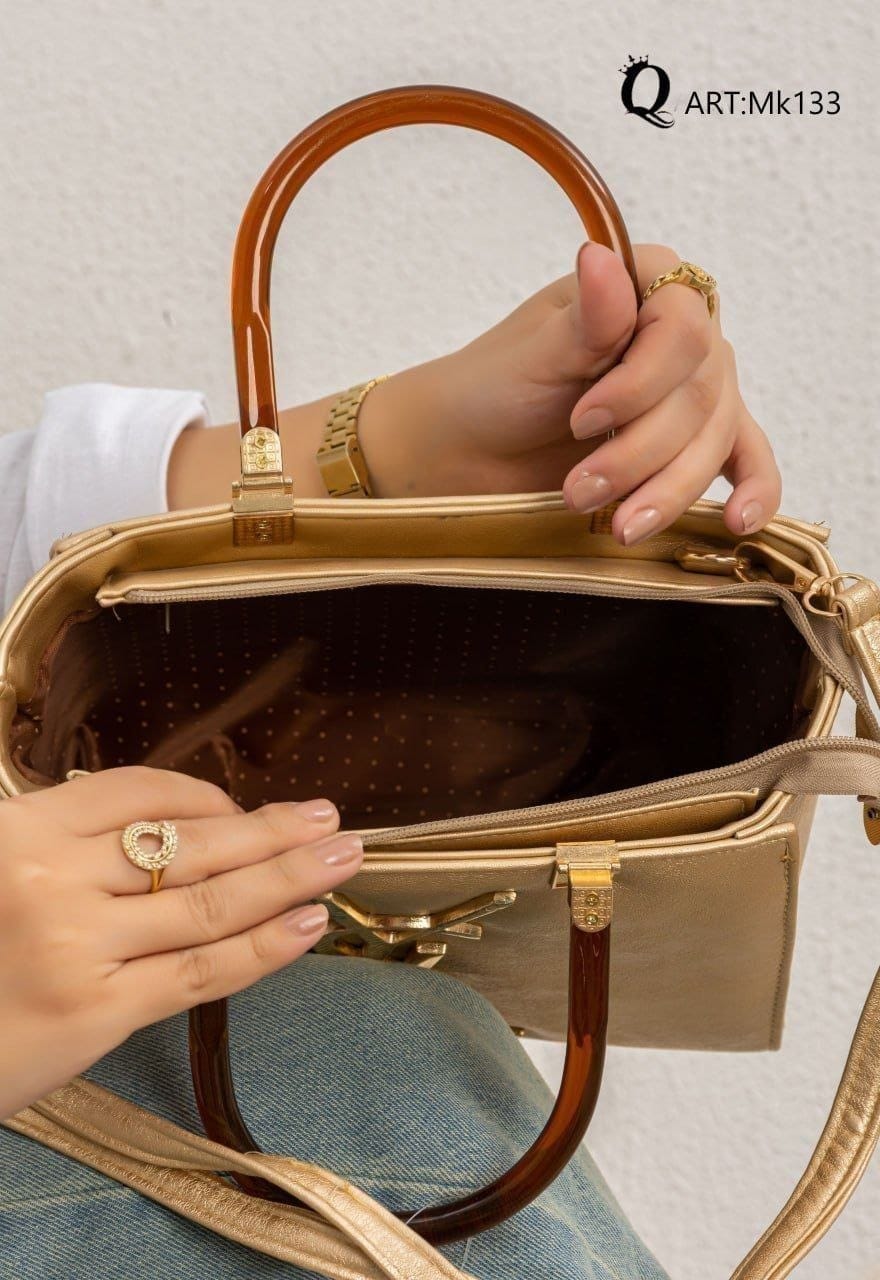 Mk133 — Metallic Frame Tote Bag — detail