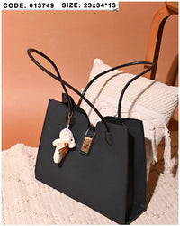 013749 — Bear Charm Long Handle Tote — Black