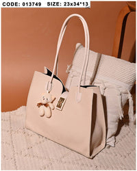 013749 — Bear Charm Long Handle Tote — Cream