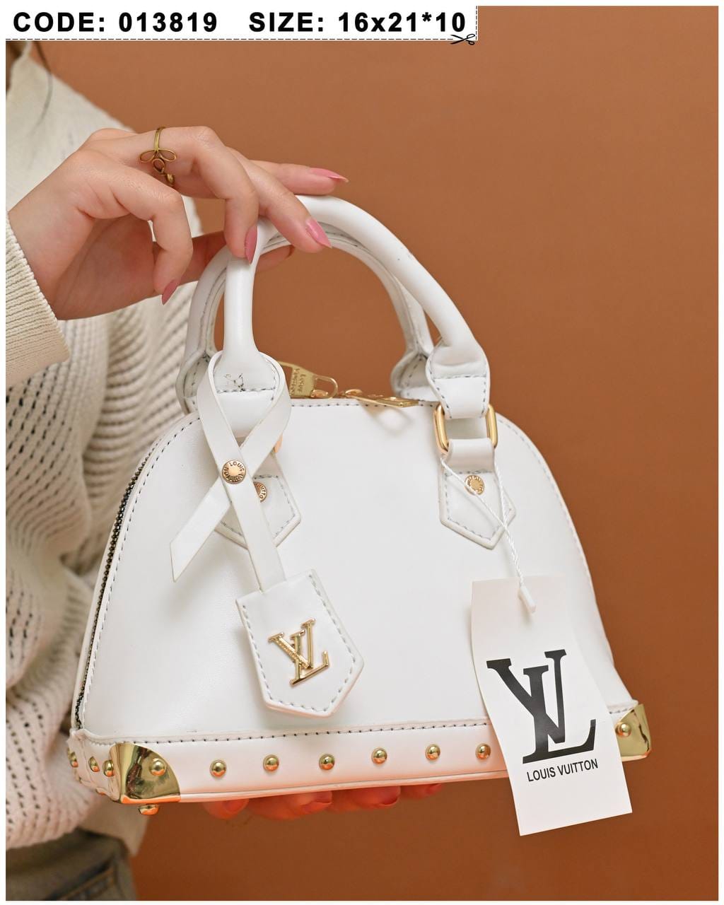 013819 — Stud Trim Dome Handbag — detail
