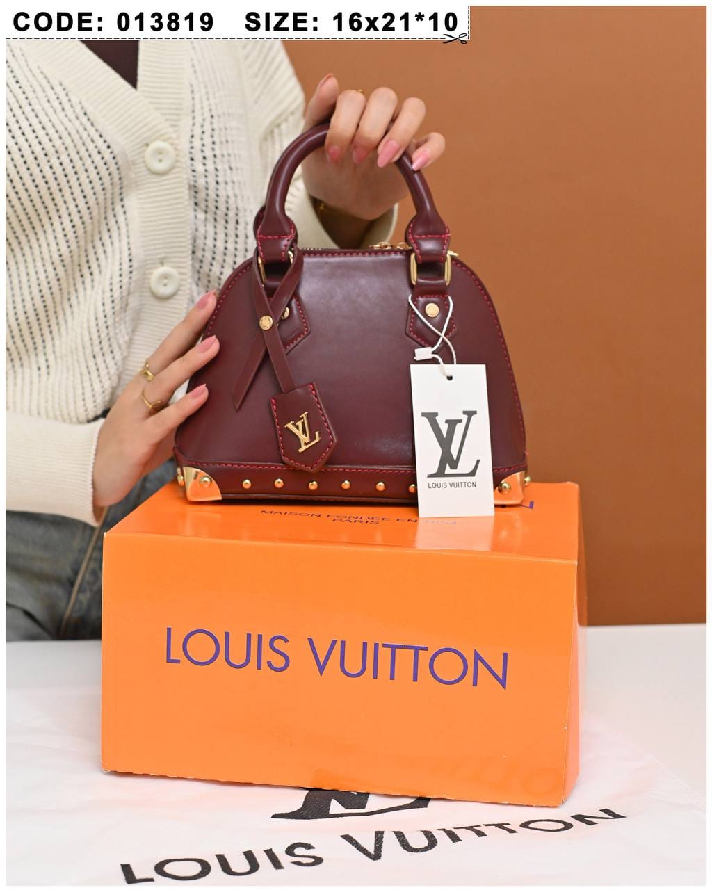 013819 — Stud Trim Dome Handbag — Burgundy