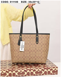 011100 — Beige and Black long-handle tote bag front, 30 × 35 × 12 (Beige and Black)