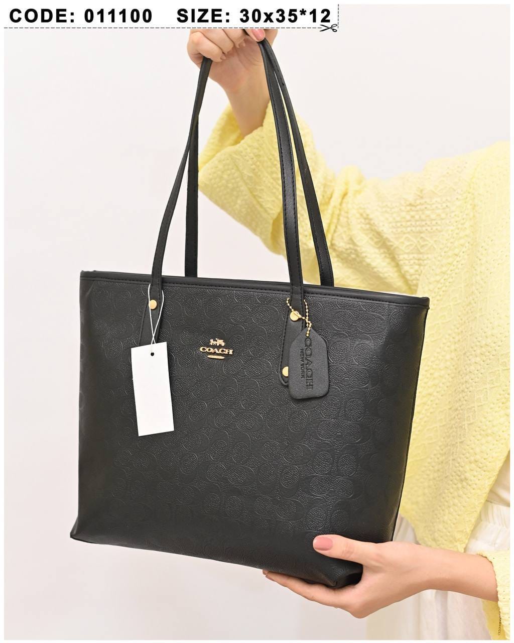 011100 — Black long-handle tote bag front, 30 × 35 × 12 (Black)