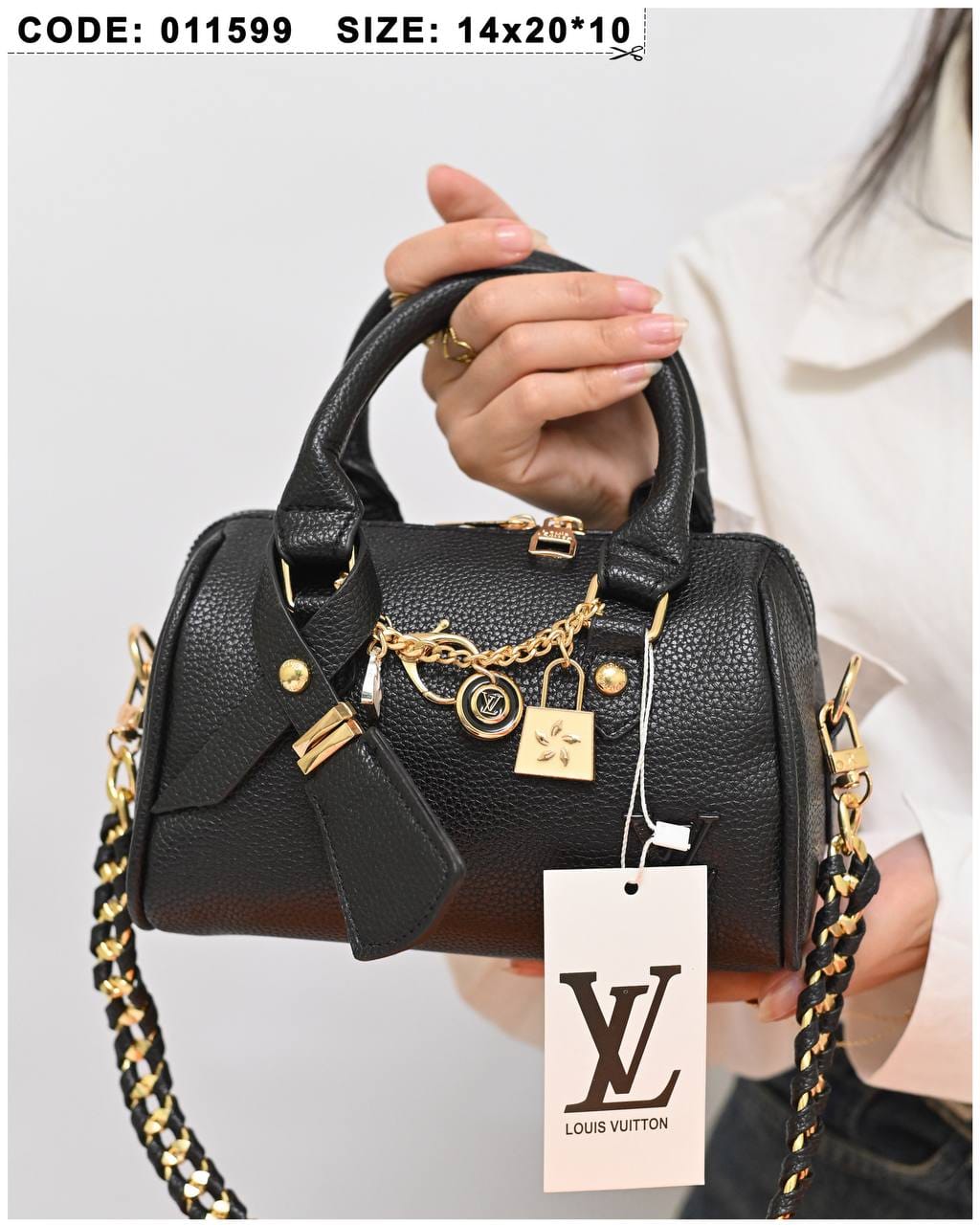 011599 — Black mini charm barrel handbag detail, 14 × 20 × 10 (Black)