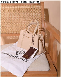 013775 — Beige structured leaf-detail handbag front, 16 × 24 × 11 (Beige)