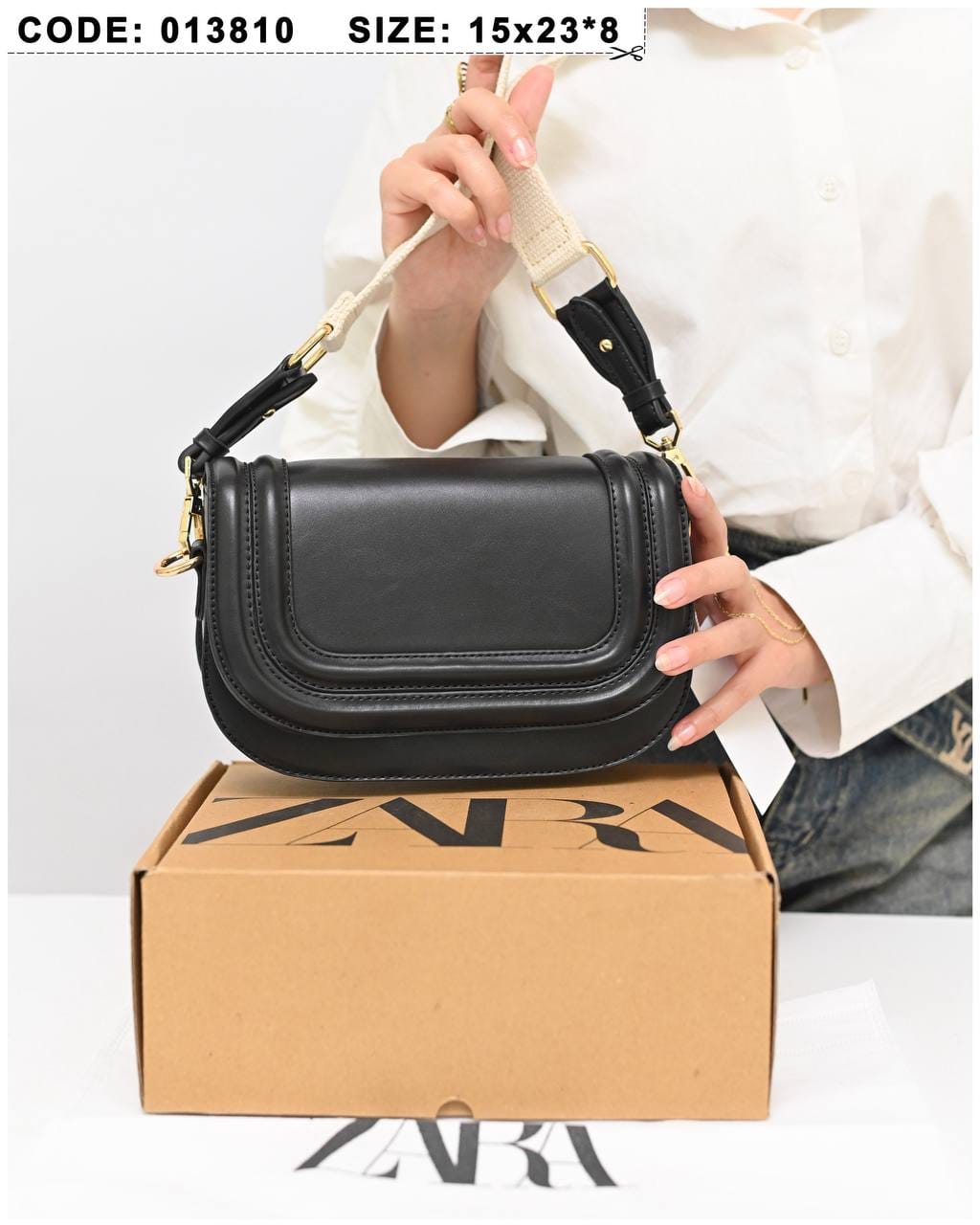 013810 — Black rounded flap crossbody bag alternate front, 15 × 23 × 8 (Black)