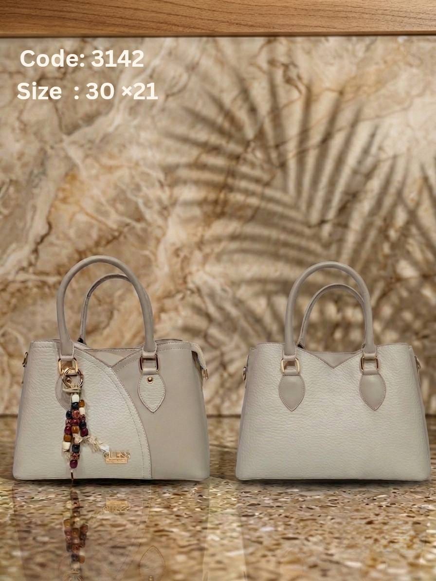 3142 — Grey curved panel handbag front and back, 30 × 21 (Grey)