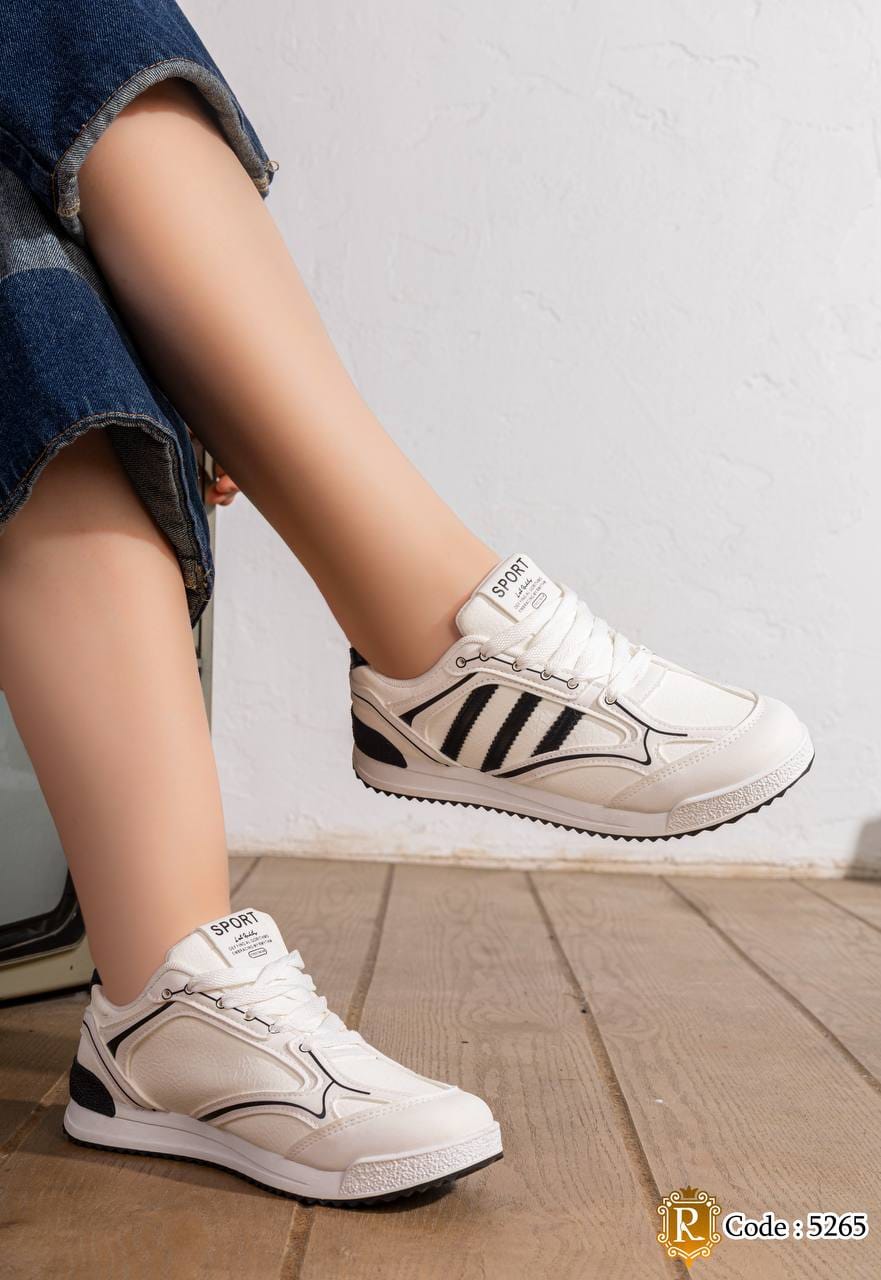 5265 — White / Black contrast stripe lace-up sneakers side view, 37, 38, 39, 40, 41 (White / Black)