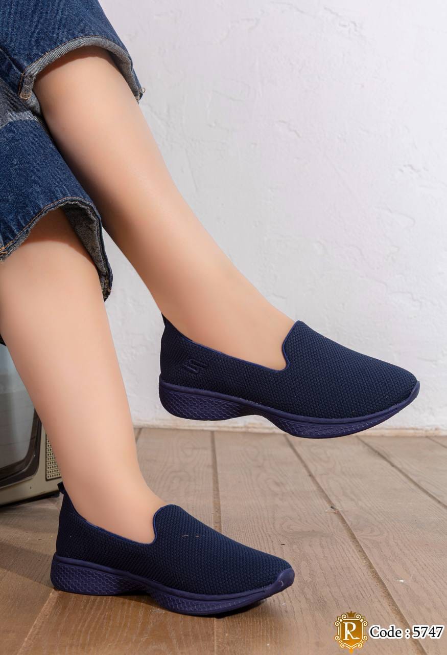 5747 — Navy textured slip-on shoes side view, 37, 38, 39, 40, 41, 42 (Navy)