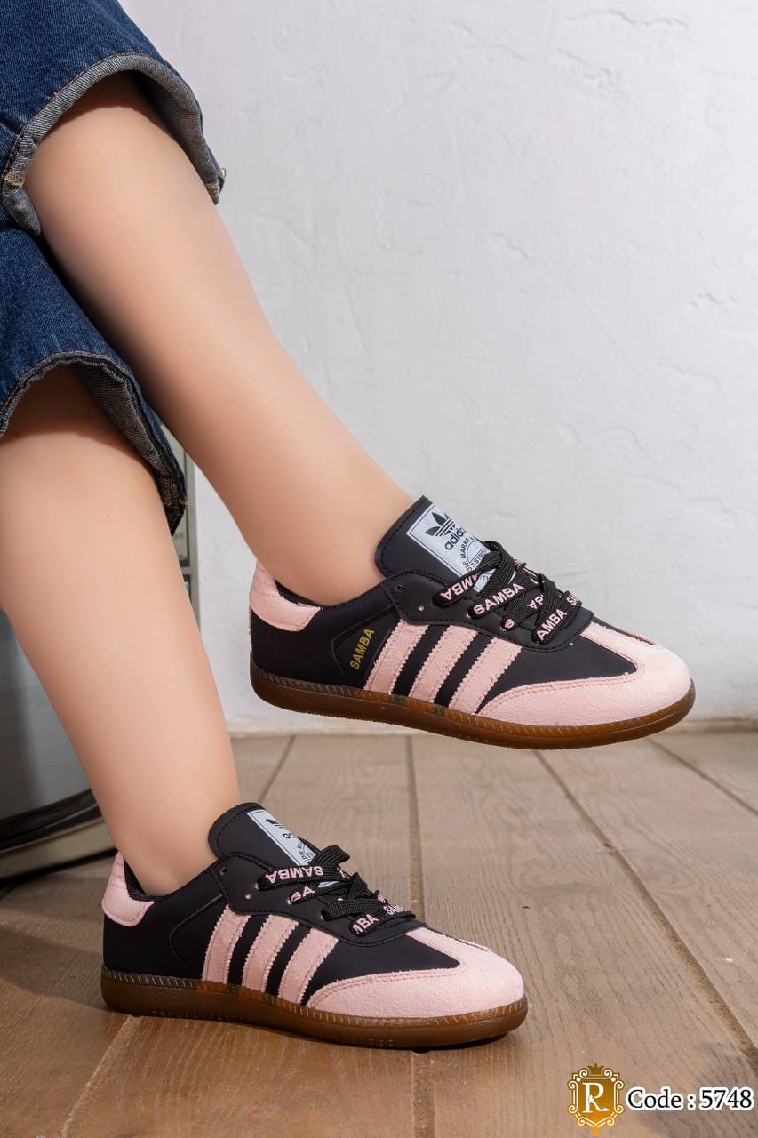 5748 — Black / Pink two-tone lace-up sneakers side view, 37, 38, 39, 40, 41 (Black / Pink)