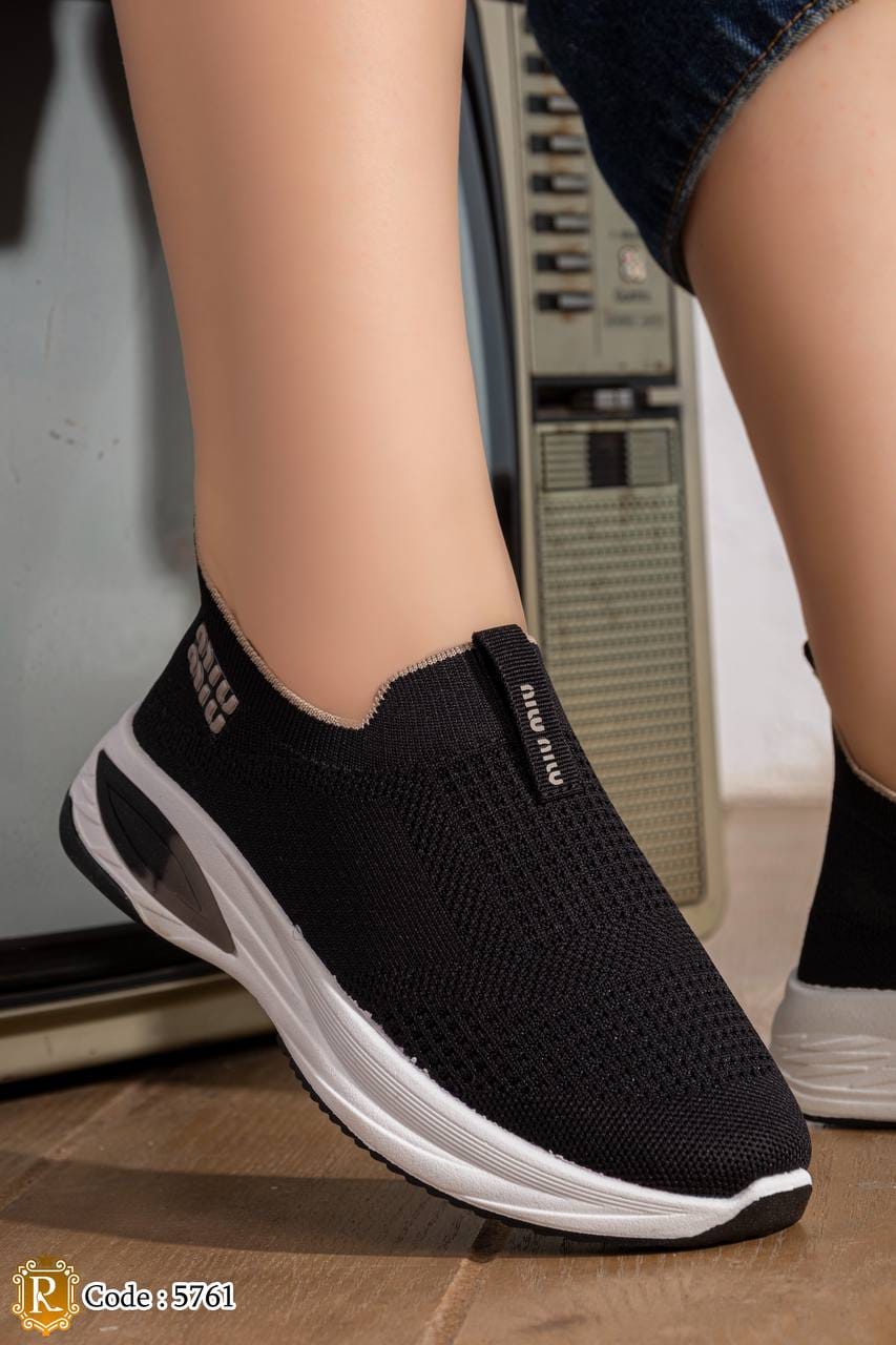 5761 — Black mesh slip-on sneakers front view, 38, 39, 40, 41, 42 (Black)
