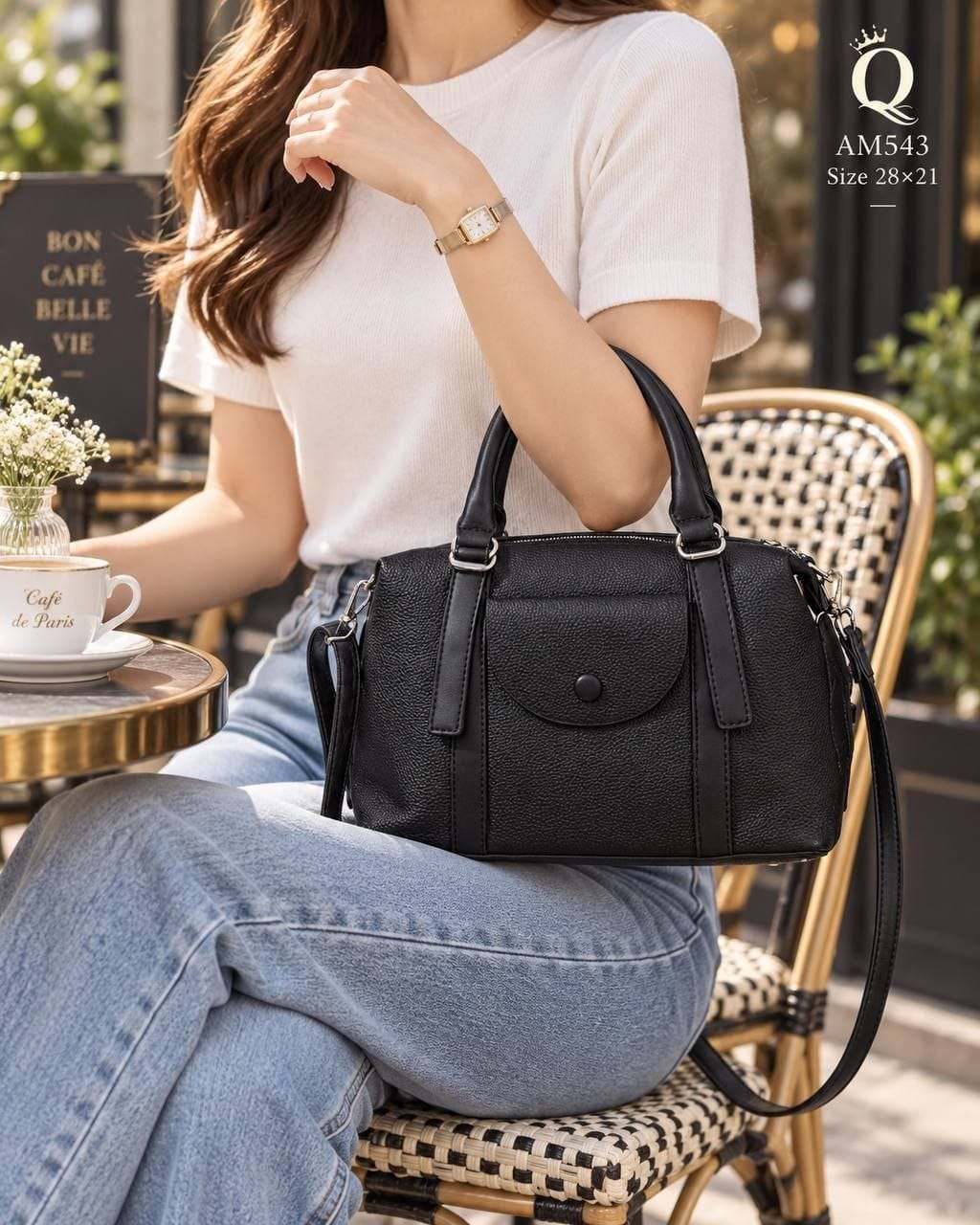AM543 — Black front-pocket handbag front, 28 × 21 (Black)