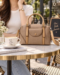 AM543 — Taupe Tan front-pocket handbag front, 28 × 21 (Taupe Tan)