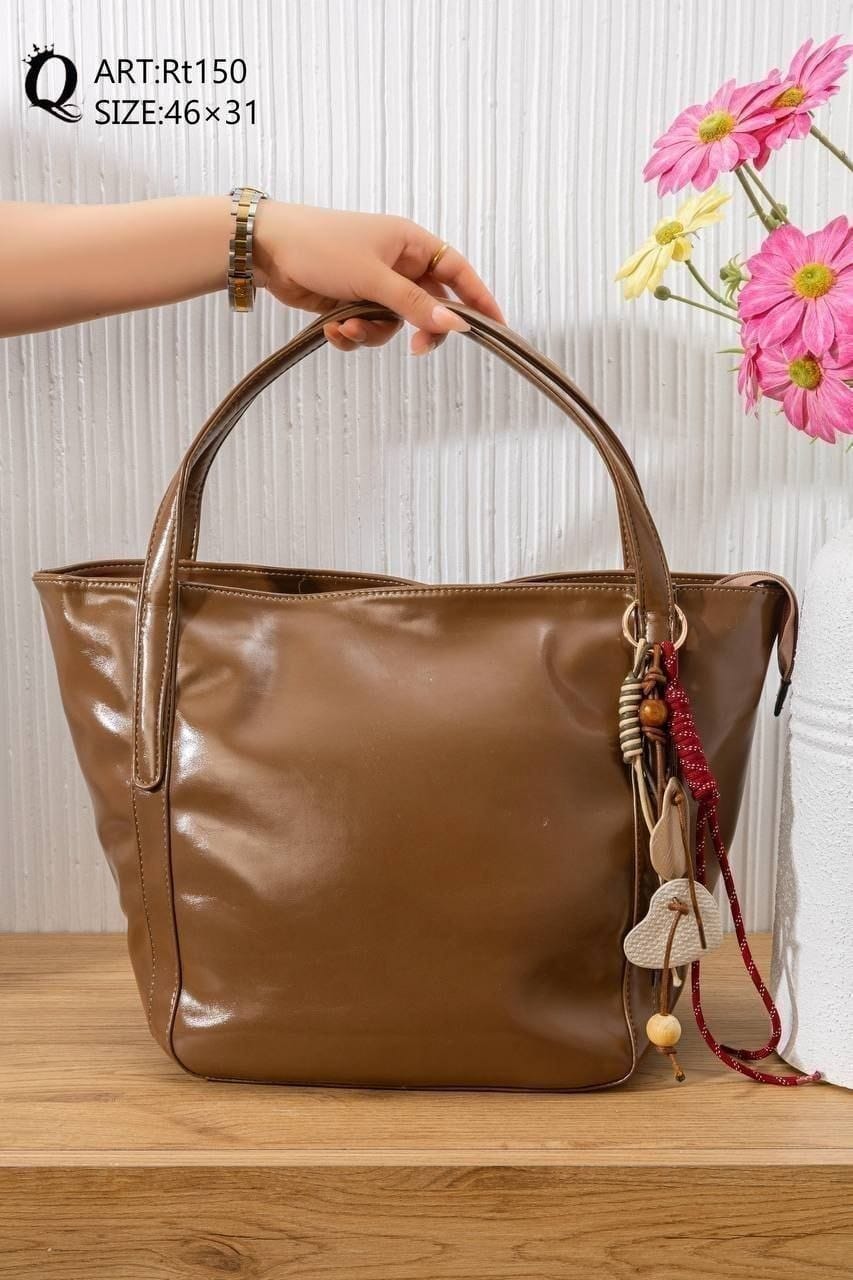 Charm Detail Tote Bag – Rt150 (Taupe)
