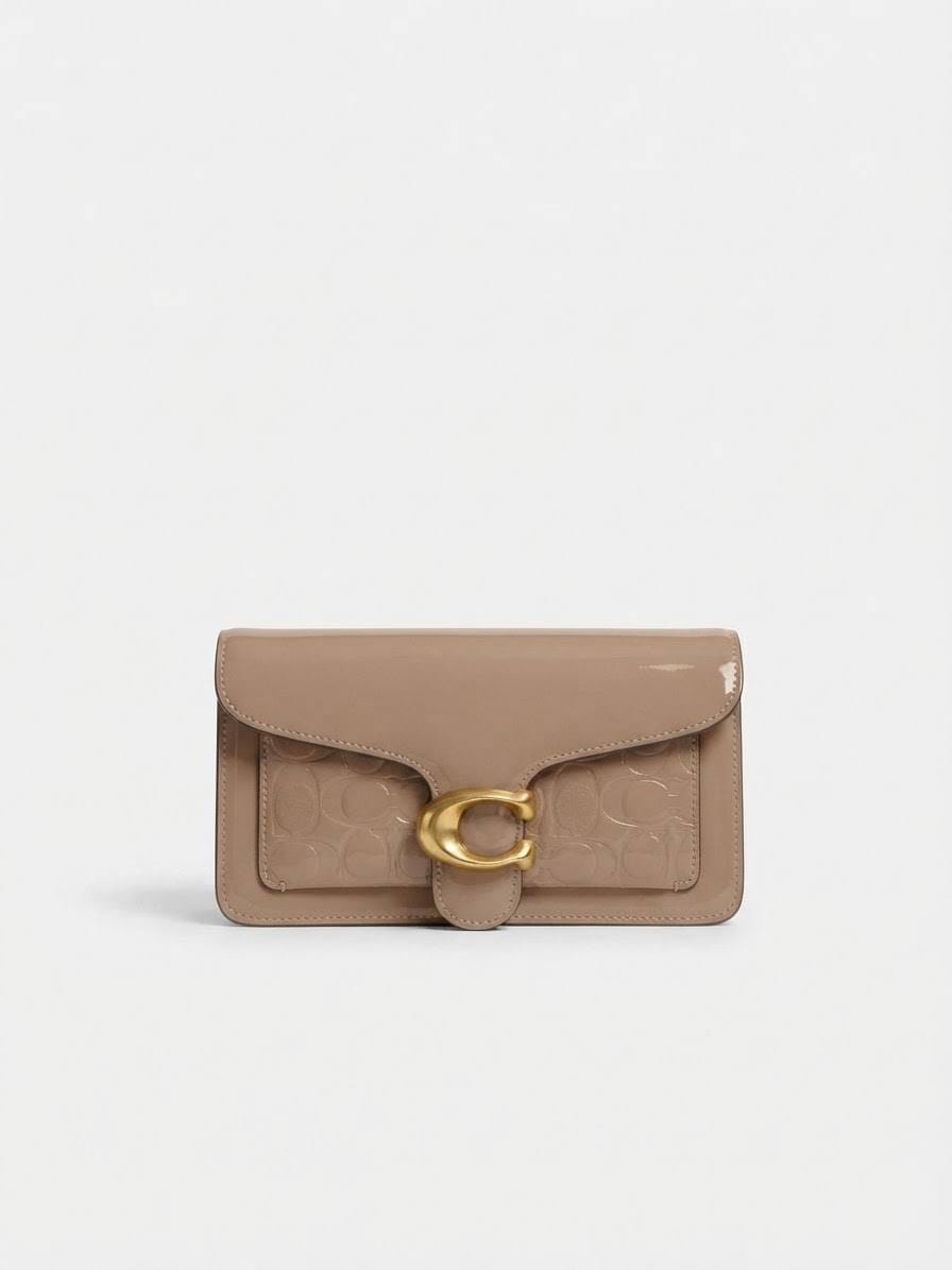 BAG_10 — Beige glossy flap bag front (Beige)