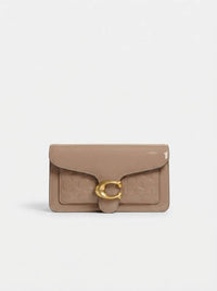 BAG_10 — Beige glossy flap bag front (Beige)