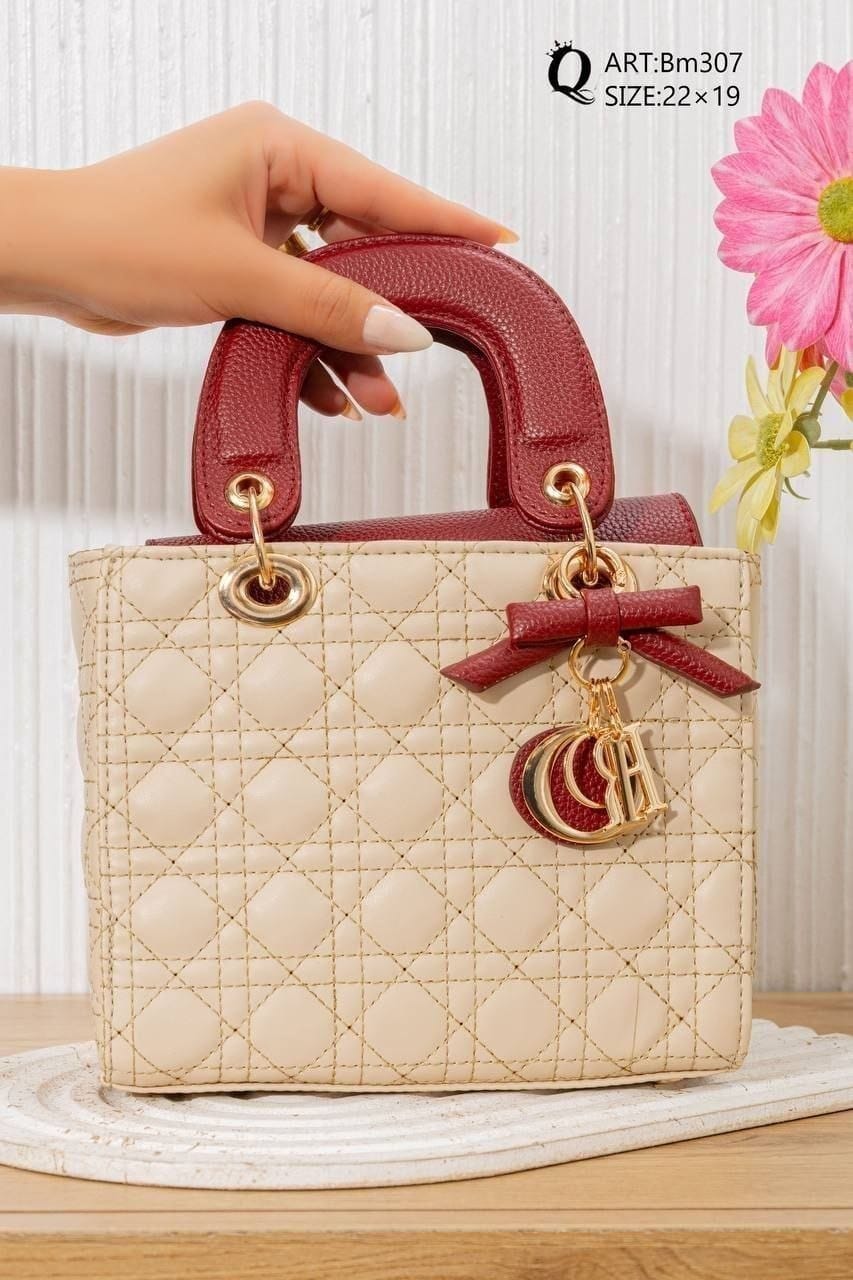 Bm307 — Beige / Burgundy quilted top handle bag front, 22 × 19 (Beige / Burgundy)
