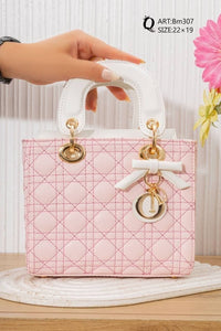 Bm307 — Pink / White quilted top handle bag front, 22 × 19 (Pink / White)