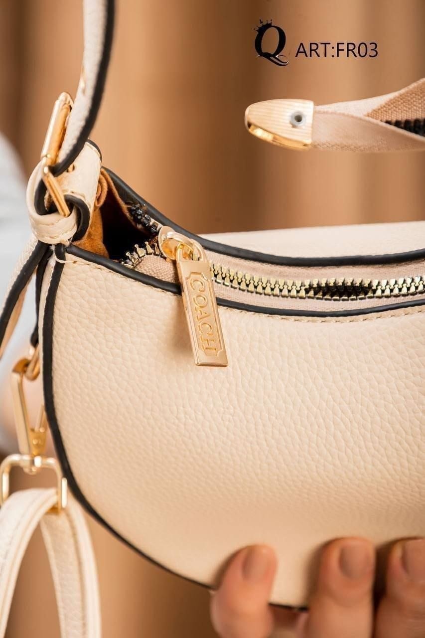 FR03 — Cream crescent shoulder bag zip detail (Cream)