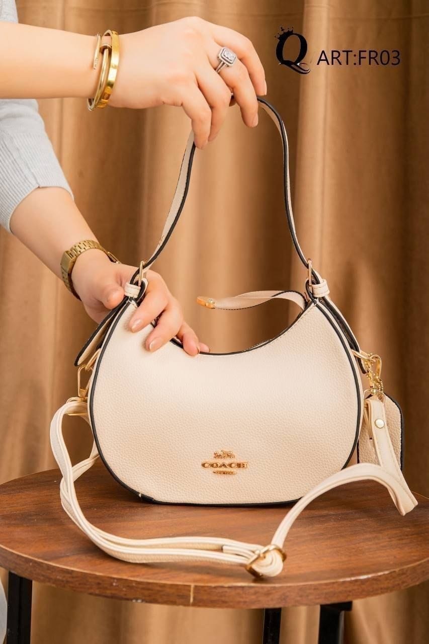 FR03 — Cream crescent shoulder bag front (Cream)