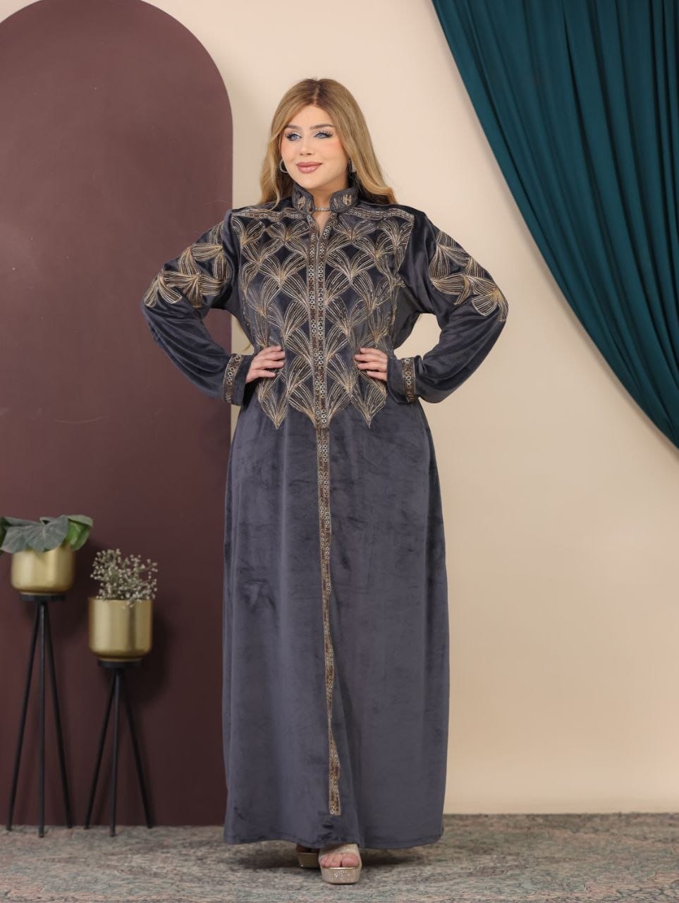 GLB_1 — Charcoal long dress with gold-tone embroidery full-length view, 1: 60–85 kg; 2: 85–120 kg (Charcoal)