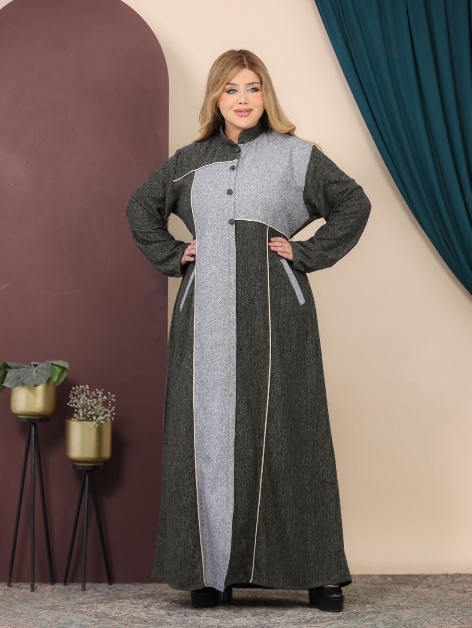 GLB_10 — Olive / Light Gray asymmetric color-block abaya front view, 1: 60–85 kg; 2: 85–120 kg (Olive / Light Gray)