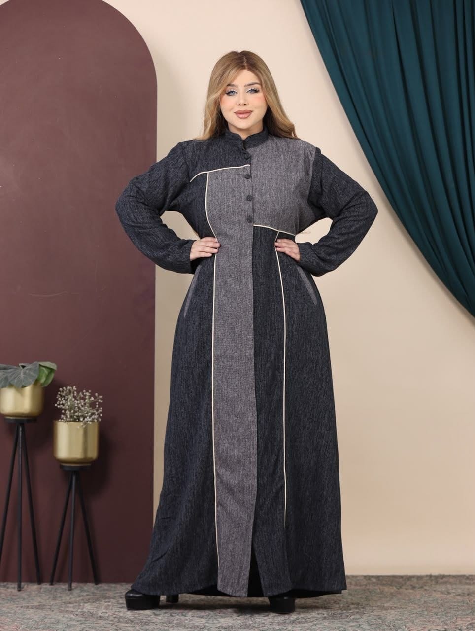 GLB_10 — Charcoal / Gray asymmetric color-block abaya front view, 1: 60–85 kg; 2: 85–120 kg (Charcoal / Gray)