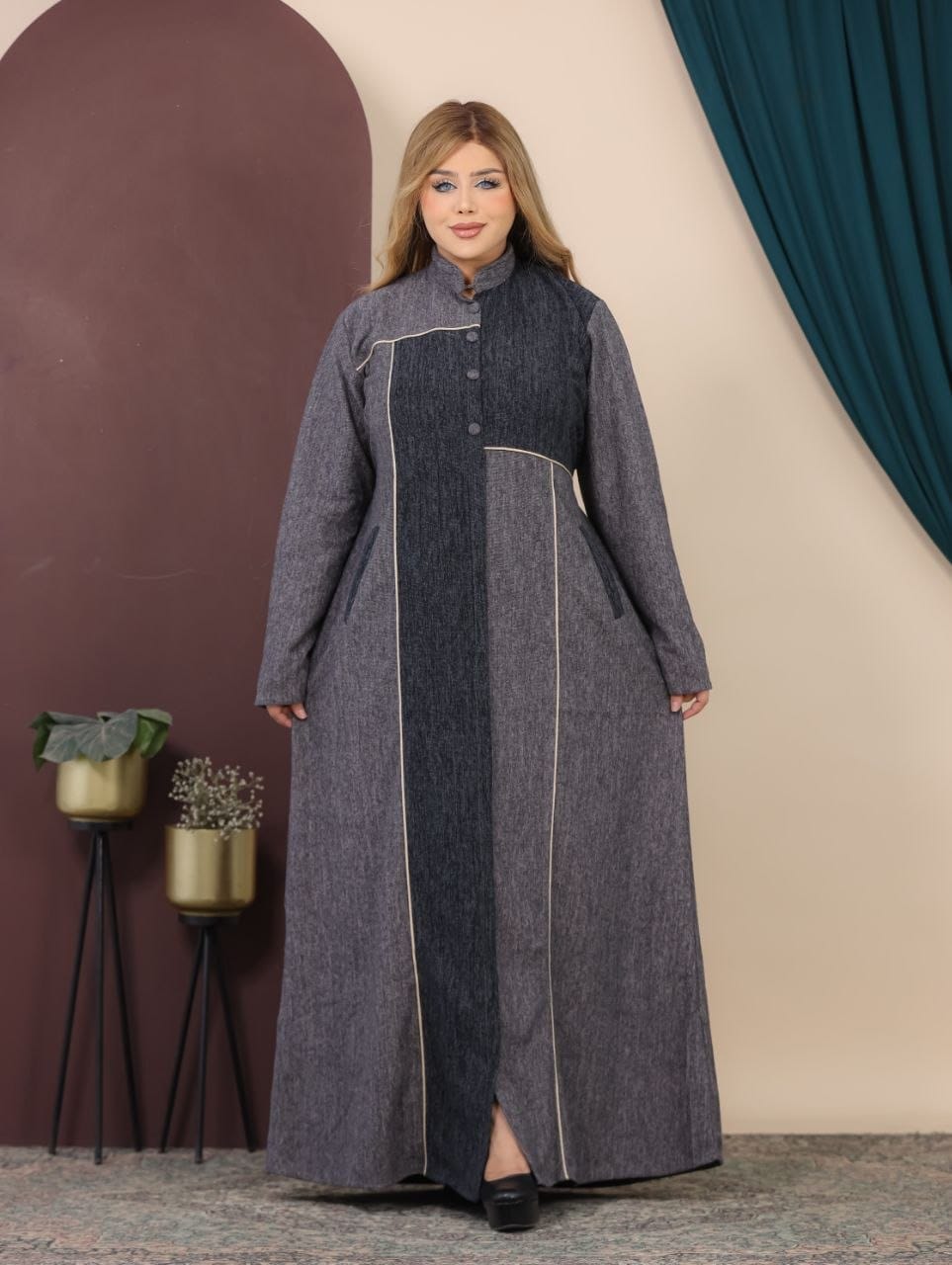 GLB_10 — Gray / Charcoal asymmetric color-block abaya front view, 1: 60–85 kg; 2: 85–120 kg (Gray / Charcoal)
