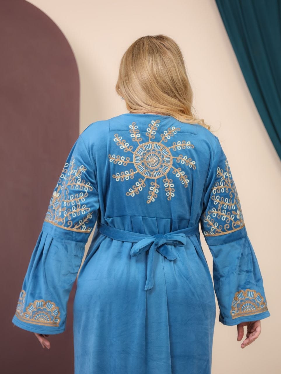 GLB_12 — Blue gold-patterned long-sleeve maxi abaya back view, 1: 60–85 kg; 2: 85–120 kg (Blue)