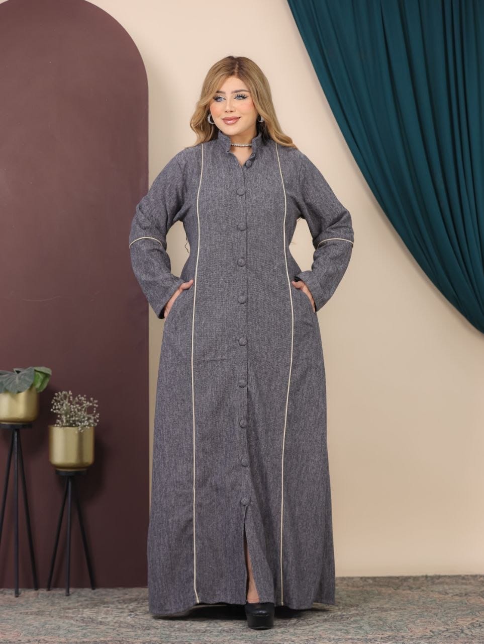 GLB_13 — Gray button-front maxi abaya with contrast piping front view, 1: 60–85 kg; 2: 85–120 kg (Gray)