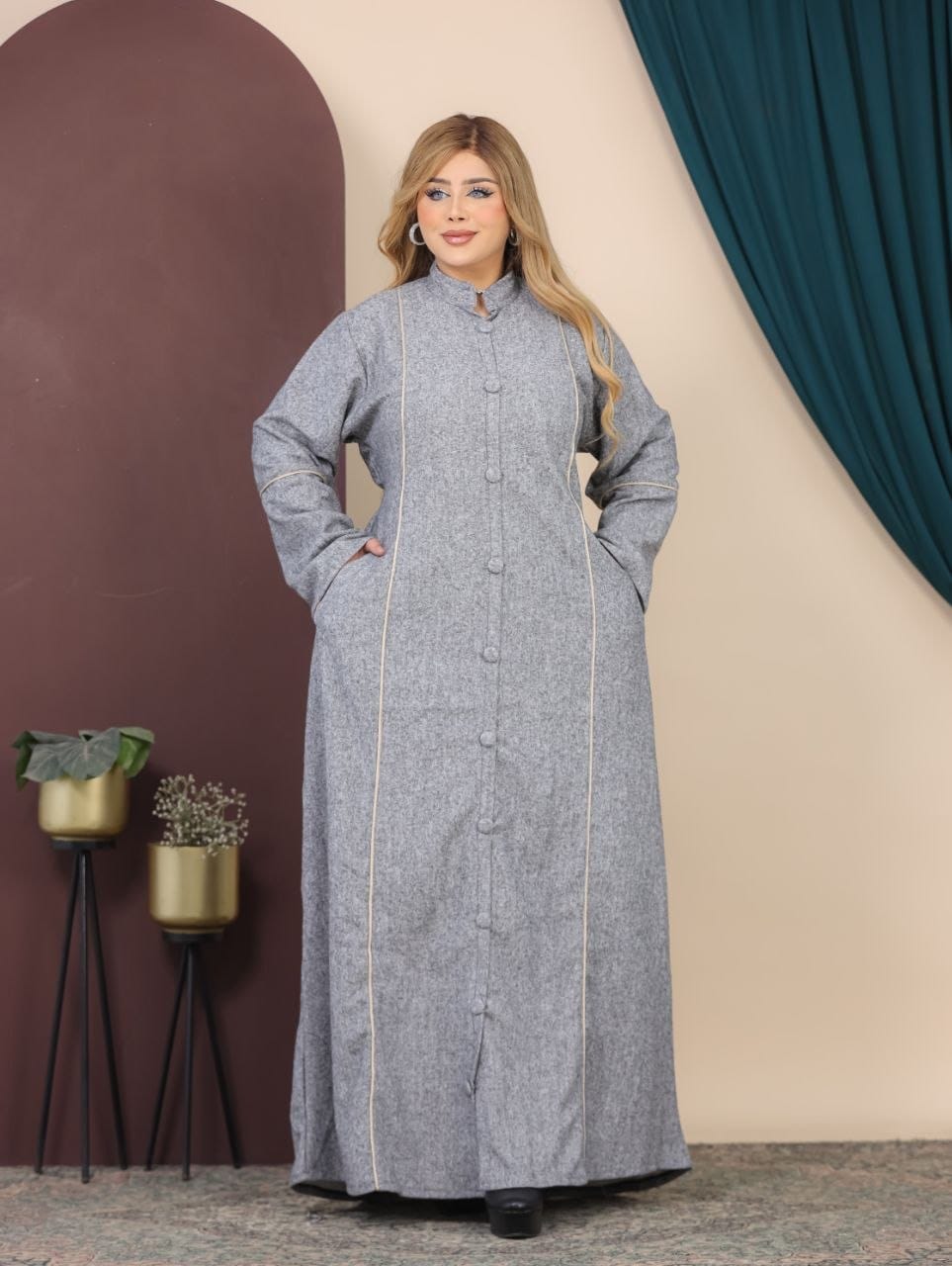 GLB_13 — Light Gray button-front maxi abaya with contrast piping front view, 1: 60–85 kg; 2: 85–120 kg (Light Gray)