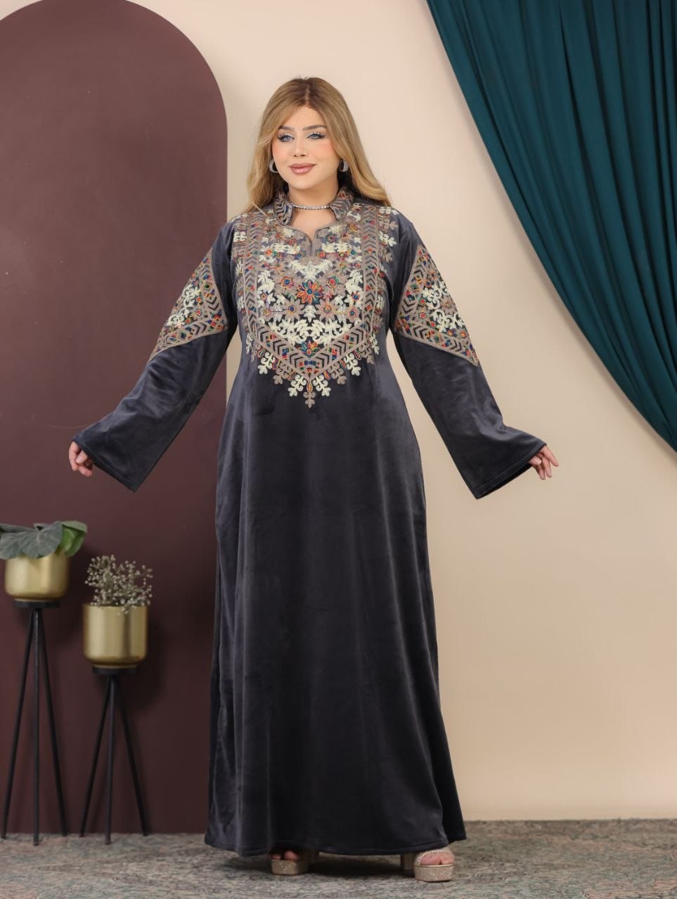 GLB_2 — Charcoal embroidered maxi dress with back tie sleeve view, 1: 60–85 kg; 2: 85–120 kg (Charcoal)