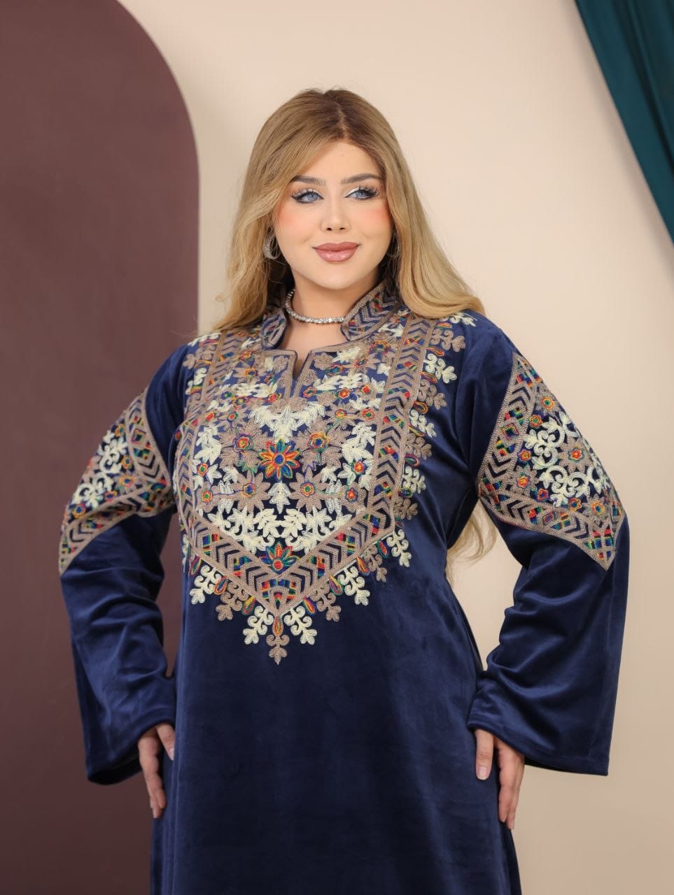 GLB_2 — Navy embroidered maxi dress with back tie bodice detail, 1: 60–85 kg; 2: 85–120 kg (Navy)