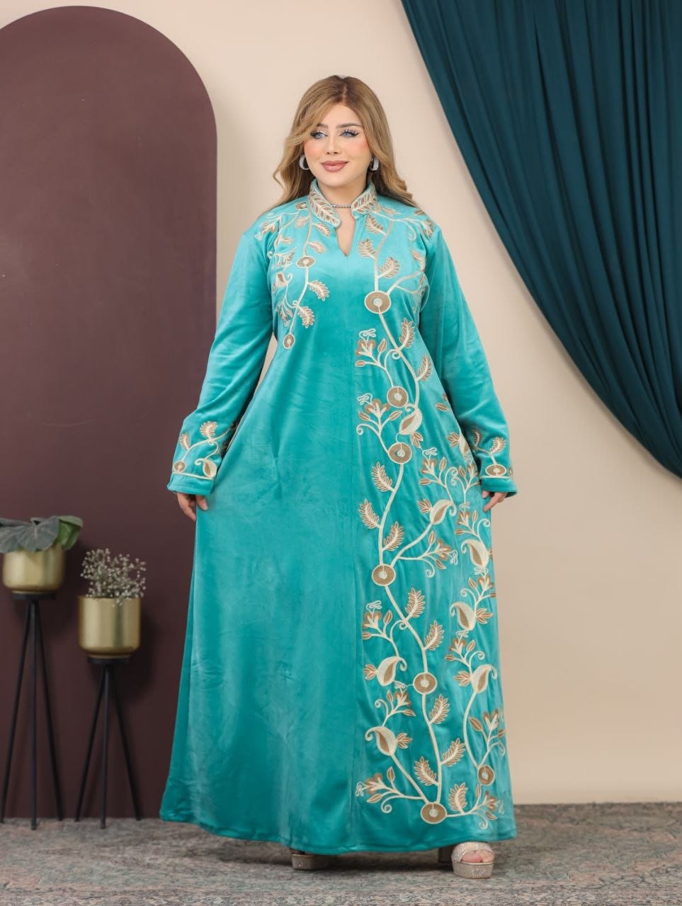 GLB_5 — Turquoise floral-vine embroidered maxi dress sleeve detail view, 1: 60–85 kg; 2: 85–120 kg (Turquoise)