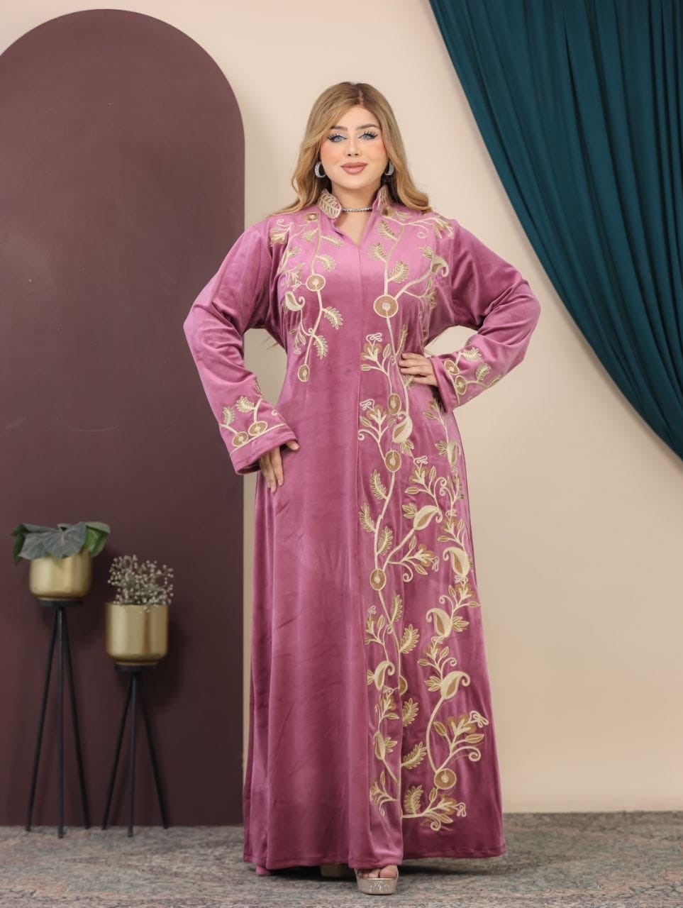 GLB_5 — Pink floral-vine embroidered maxi dress alternate front view, 1: 60–85 kg; 2: 85–120 kg (Pink)