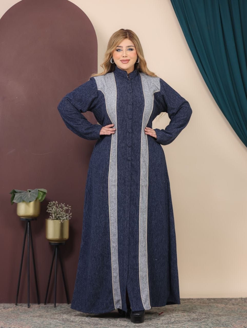 GLB_6 — Navy / Light Gray contrast-panel button-front abaya front view, 1: 60–85 kg; 2: 85–120 kg (Navy / Light Gray)