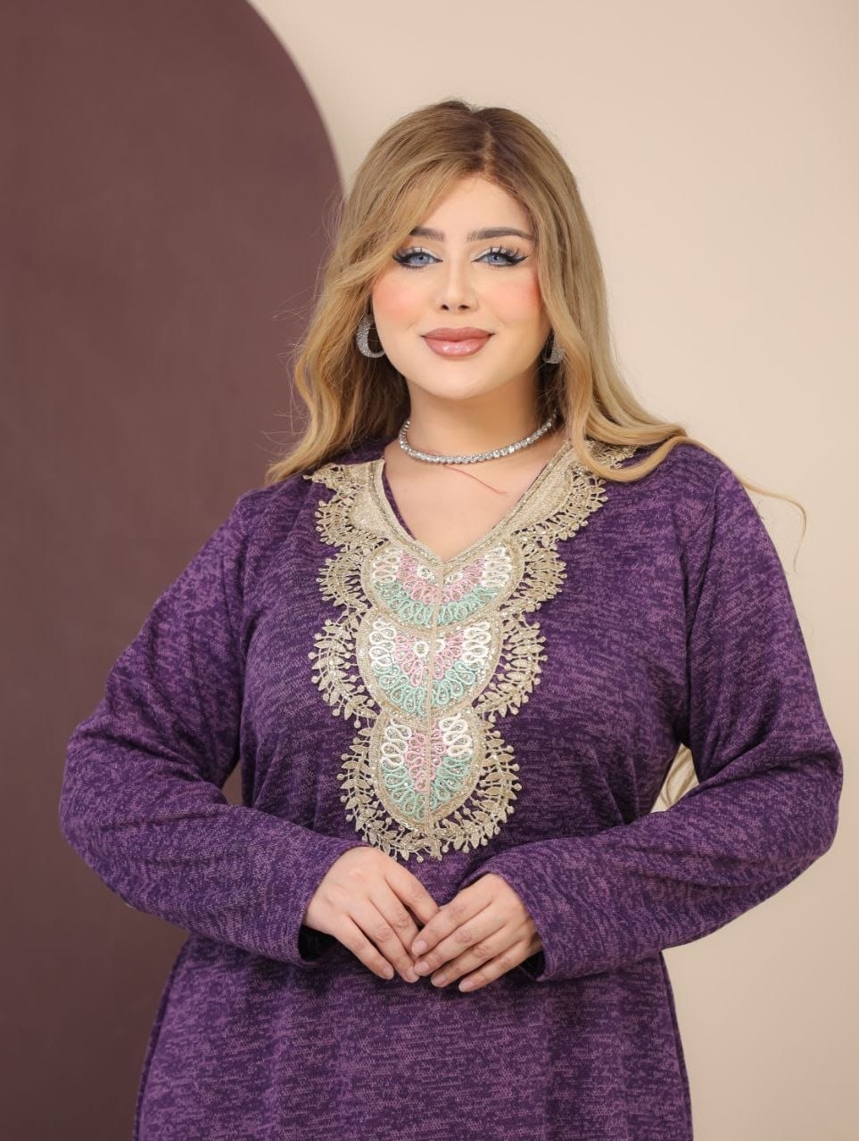 GLB_8 — Purple embroidered neckline maxi dress neckline detail, 1: 60–85 kg; 2: 85–120 kg (Purple)