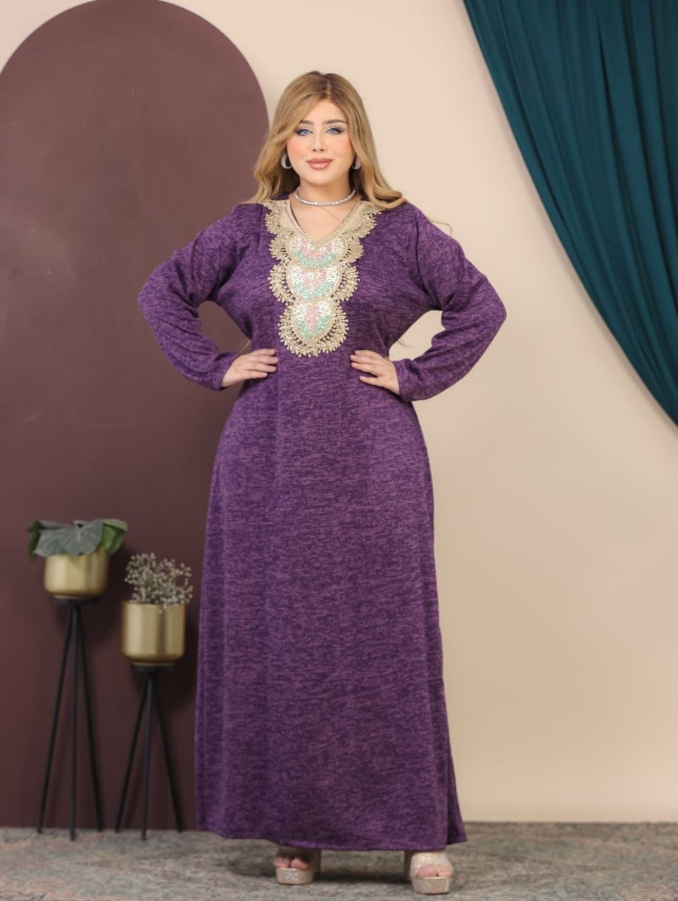 GLB_8 — Purple embroidered neckline maxi dress front view, 1: 60–85 kg; 2: 85–120 kg (Purple)