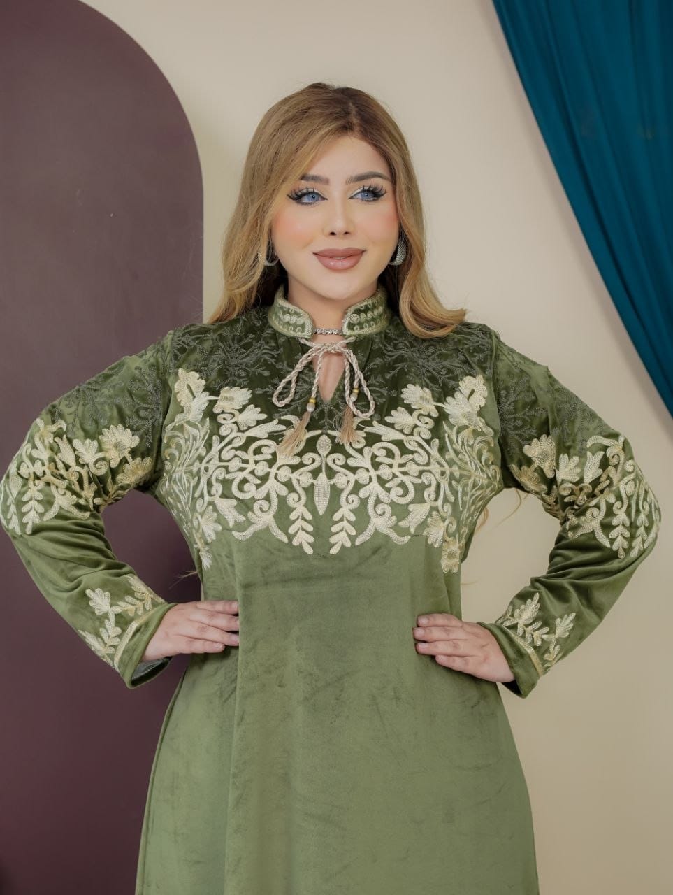 GLB_9 — Olive floral-embroidered tie-neck maxi dress embroidery detail, 1: 60–85 kg; 2: 85–120 kg (Olive)
