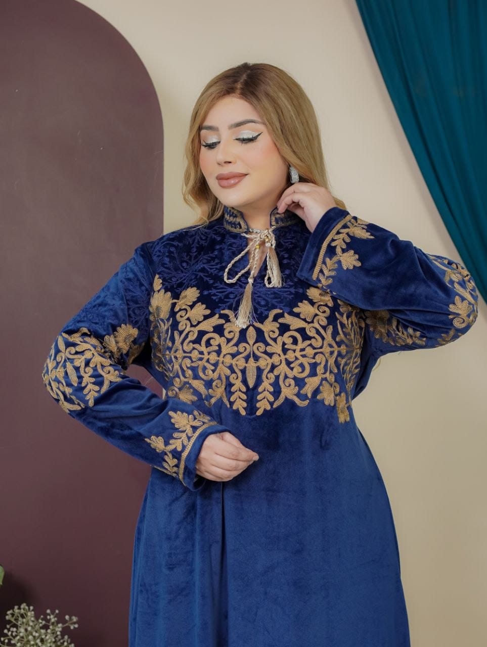 GLB_9 — Navy floral-embroidered tie-neck maxi dress embroidery detail, 1: 60–85 kg; 2: 85–120 kg (Navy)