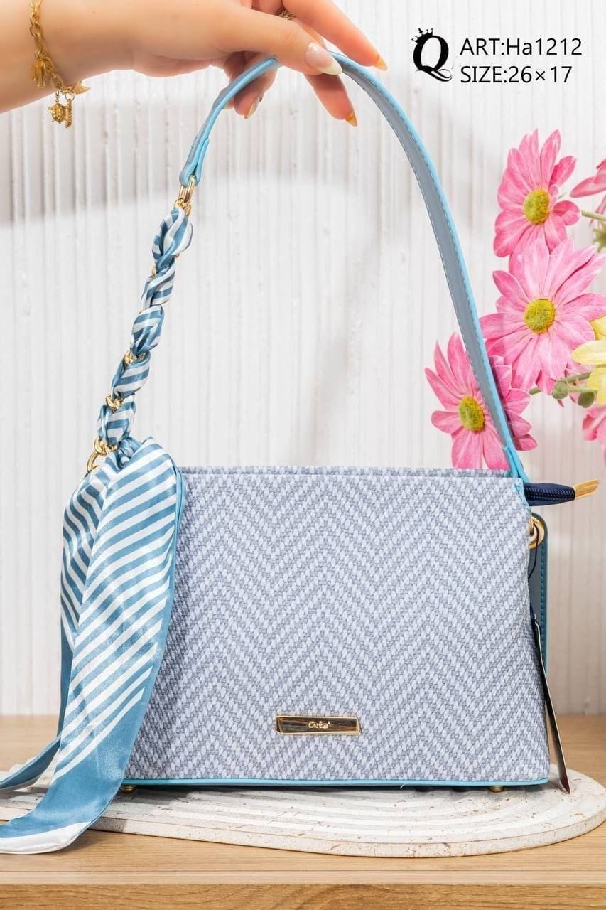 Ha1212 — Blue Pattern shoulder bag front, 26 × 17 (Blue Pattern)