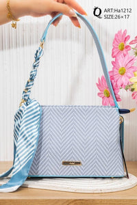 Ha1212 — Blue Pattern shoulder bag front, 26 × 17 (Blue Pattern)