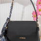 Ha1212 — Black shoulder bag front, 26 × 17 (Black)
