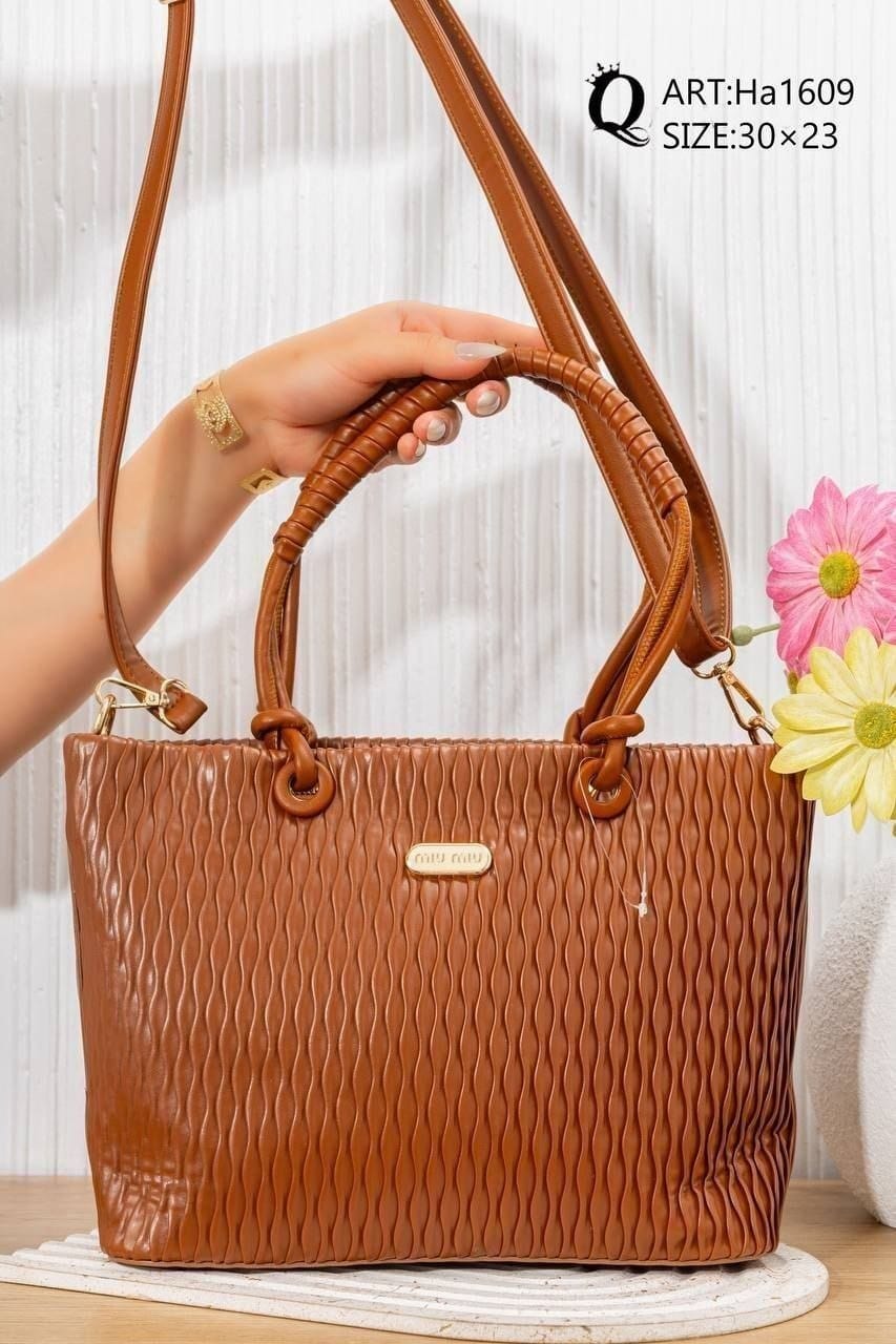 Ha1609 — Brown textured tote bag front, 30 × 23 (Brown)