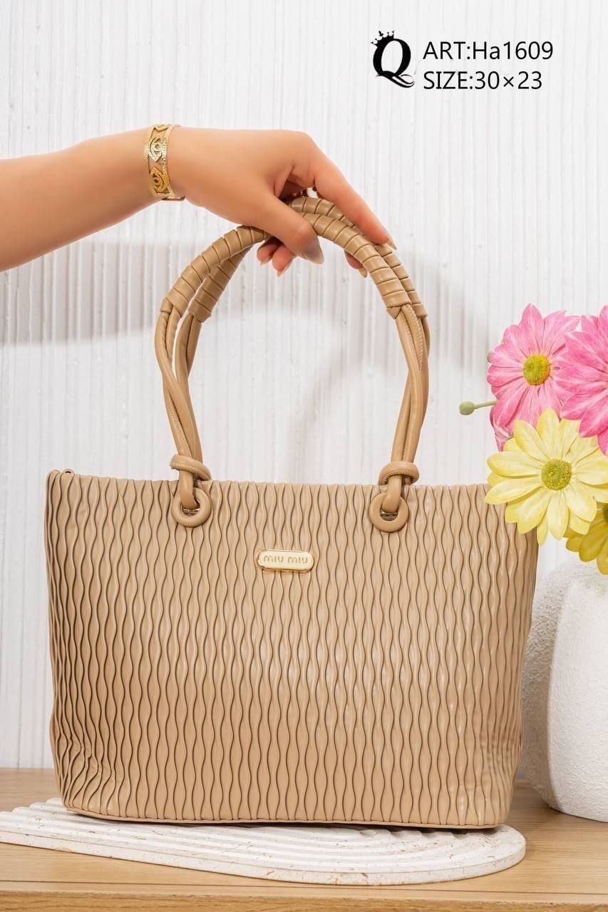 Ha1609 — Tan textured tote bag front, 30 × 23 (Tan)