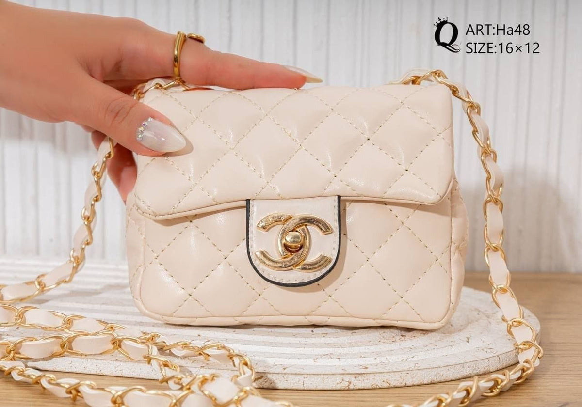 Ha48 — Cream mini quilted chain bag front, 16 × 12 (Cream)