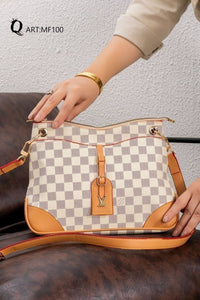 MF100 — Cream Check patterned shoulder bag front (Cream Check)