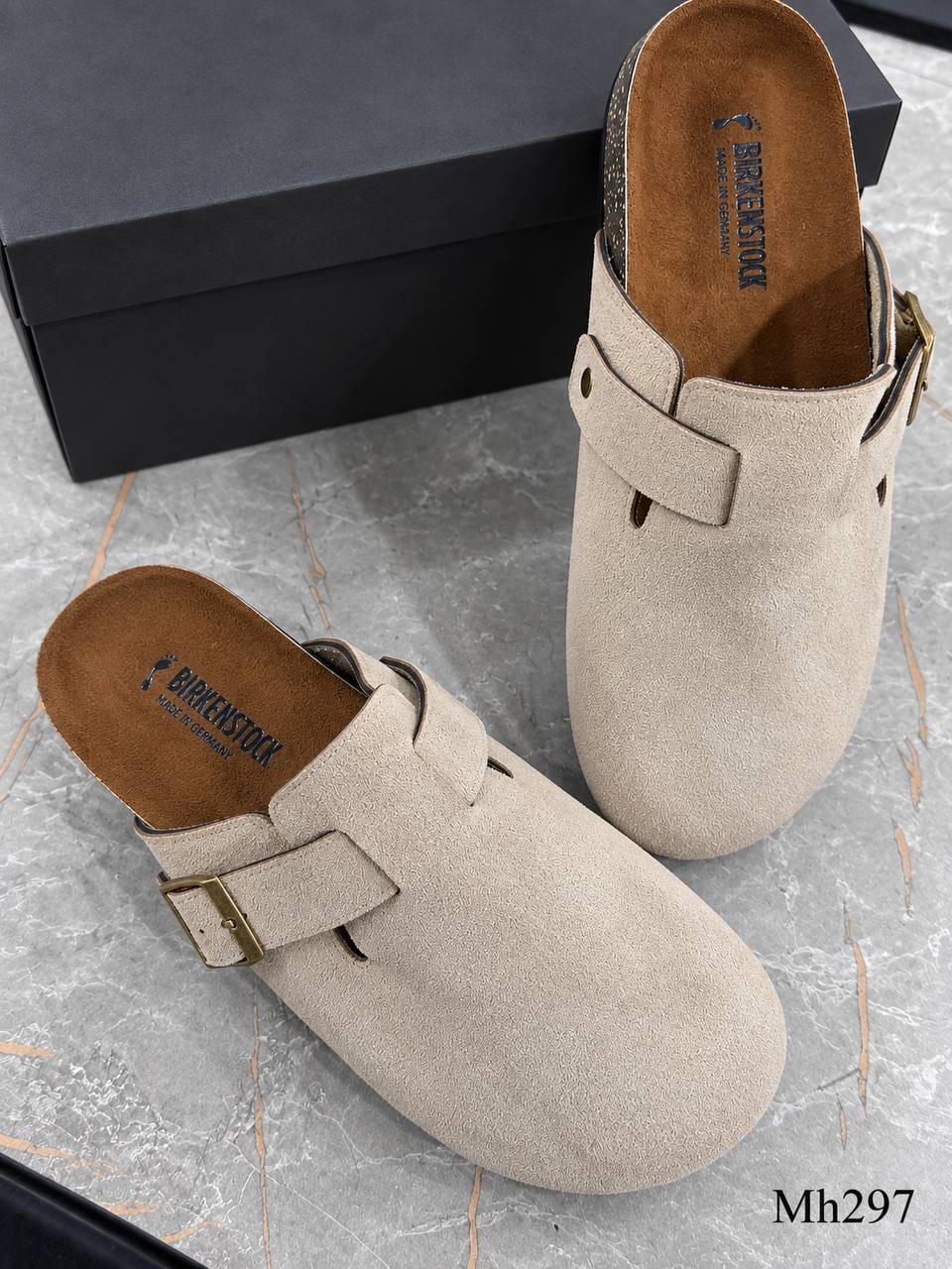 Mh297 — Beige buckle clogs pair view, 37, 38, 39, 40, 41 (Beige)