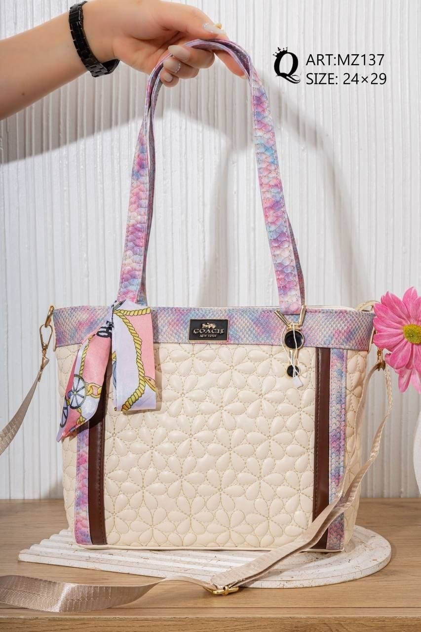 MZ137 — Ivory Multicolor textured shoulder tote front, 24 × 29 (Ivory Multicolor)